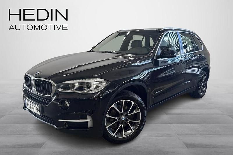 Musta Käytetty 2014 BMW X5 Comfort Edition Katumaasturi | 28 900 € (Hyvä tarjous) - Kuva 1/4