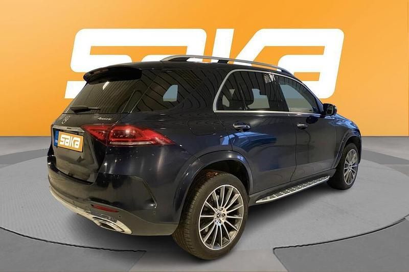 Käytetty Mercedes GLE350 AMG 313 HP (230 kW) 2022 Katumaasturi