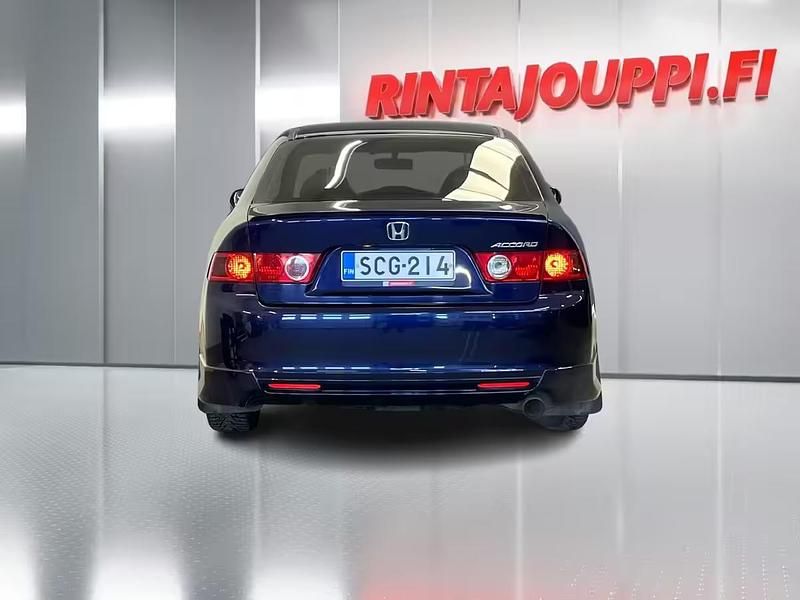 Käytetty Honda Accord Sport 155 HP (114 kW) 2004 Sedan