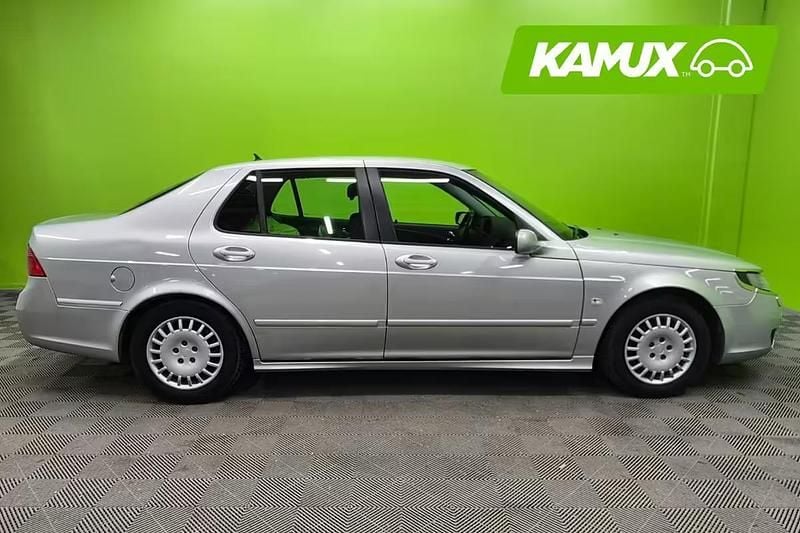 Käytetty Saab 9-5 Linear 150 HP (110 kW) 2007 Hopea / harmaa Sedan