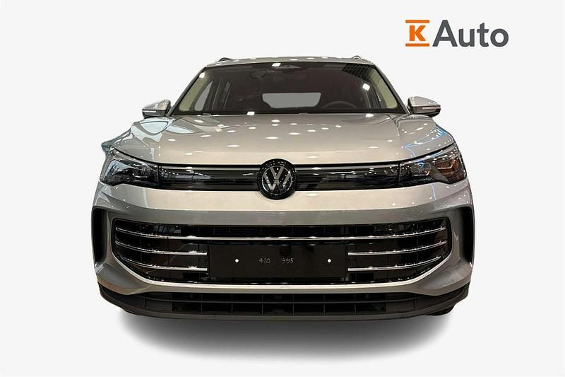 Uusi VW Tiguan Elegance 201 HP (147 kW) 2026 Harmaa Katumaasturi