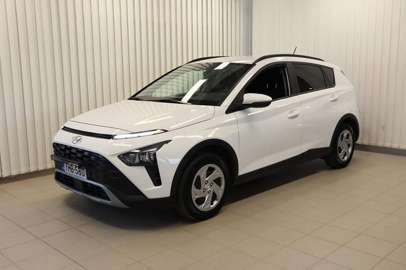 Valkoinen Käytetty 2023 Hyundai Bayon Katumaasturi | 13 490 € - Kuva 1/4