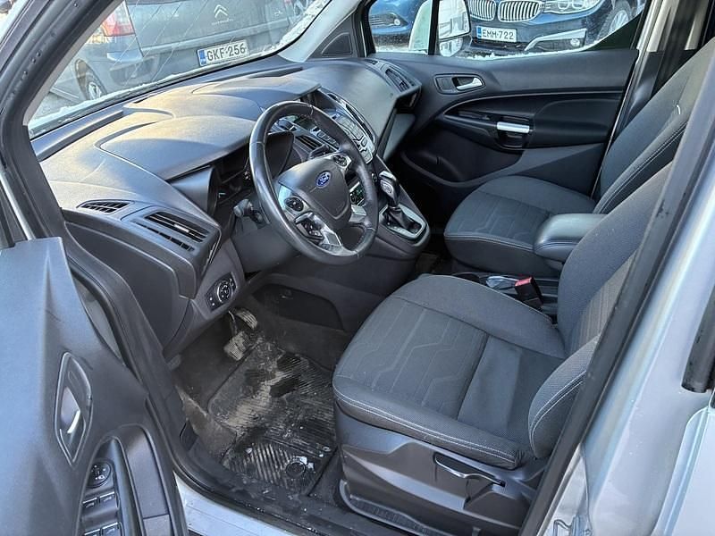 Käytetty Ford Grand Tourneo Connect Titanium 120 HP (88 kW) 2015 Tila-auto