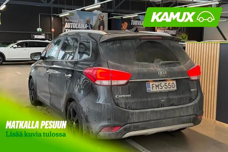 Käytetty Kia Carens EX 141 HP (103 kW) 2017 Musta Tila-auto