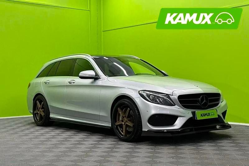 Käytetty Mercedes C250 AMG line 204 HP (150 kW) 2015 Hopea / harmaa Farmari