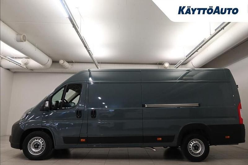 Uusi Citroën Jumper 140 HP (102 kW) 2025 Harmaa Tila-auto