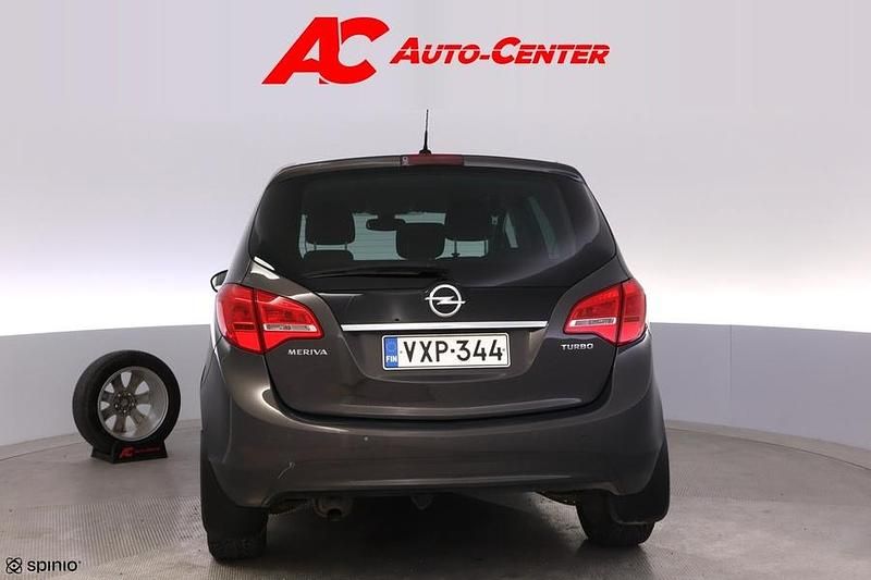 Käytetty Opel Meriva Enjoy 120 HP (88 kW) 2015 Harmaa Tila-auto