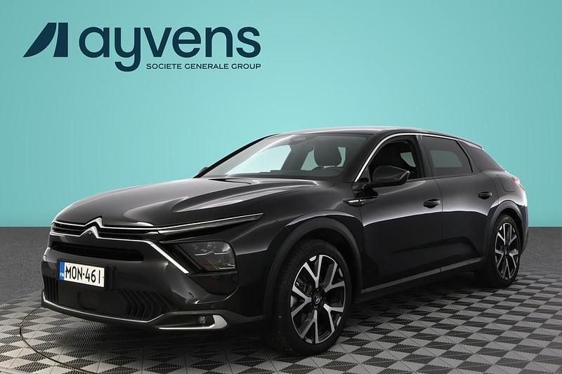 Käytetty Citroën C5 X Shine 224 HP (164 kW) 2023 Musta Farmari