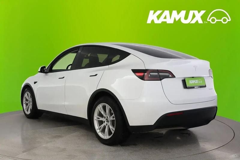 Käytetty Tesla Model Y Long Range AWD 350 kW (477 HP) 2021 Valkoinen Katumaasturi