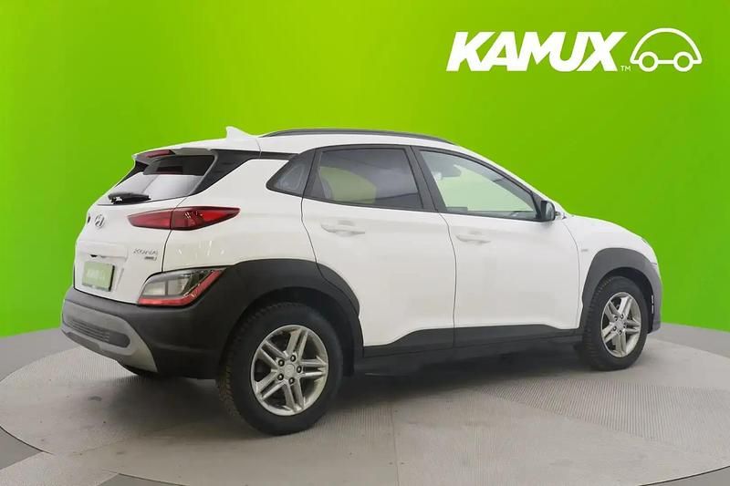 Käytetty Hyundai Kona 136 HP (100 kW) 2021 Valkoinen Katumaasturi