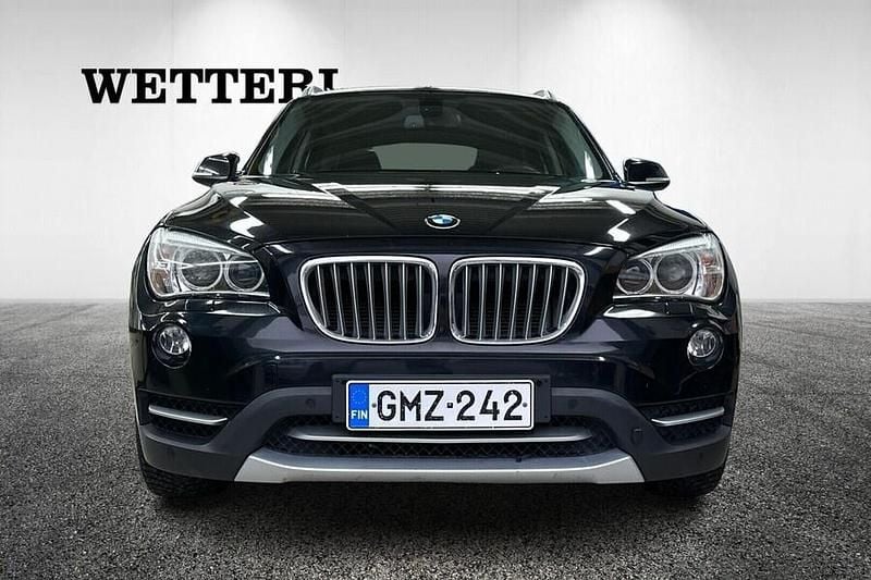 Käytetty BMW X1 184 HP (135 kW) 2012 Musta Katumaasturi