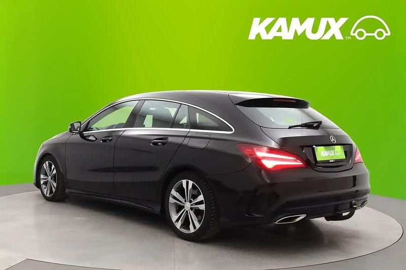 Käytetty Mercedes CLA200 Shooting Brake 136 HP (100 kW) 2018 Musta Farmari