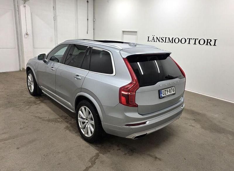 Käytetty Volvo XC90 Inscription 320 HP (235 kW) 2017 Katumaasturi