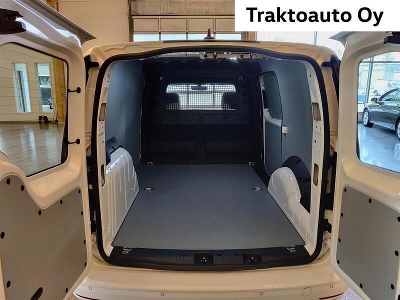 Käytetty VW Caddy Maxi 102 HP (75 kW) 2024 Valkoinen Tila-auto