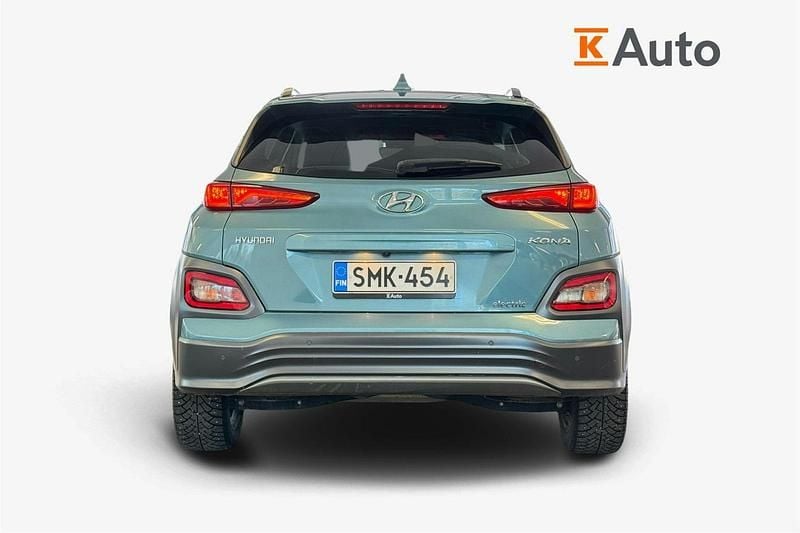 Käytetty Hyundai Kona Style 150 kW (204 HP) 2020 Sininen Katumaasturi