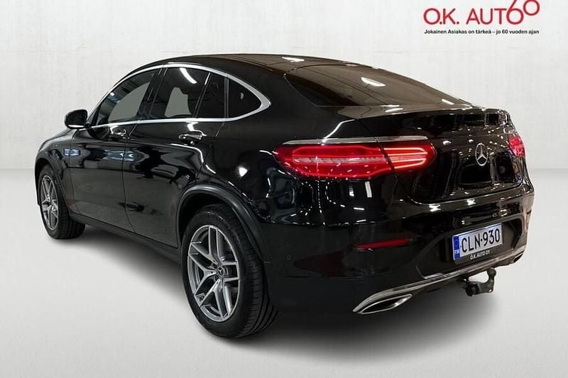 Käytetty Mercedes GLC350 Business 211 HP (155 kW) 2018 Musta Coupe - kaksiovinen