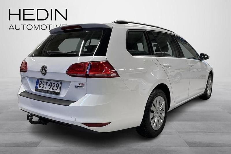 Käytetty VW Golf VII Trendline 86 HP (63 kW) 2015 Valkoinen Farmari
