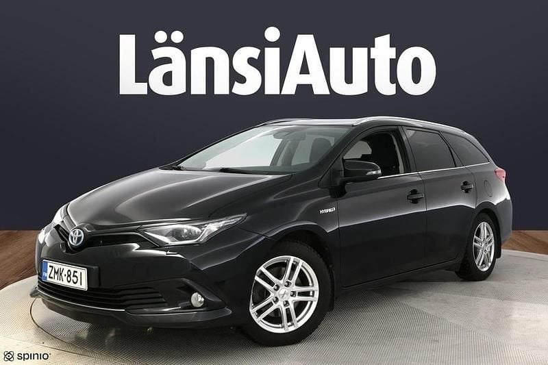 Käytetty 2018 Toyota Auris Touring Sports Active Farmari | 14 890 € (Perustarjous) - Kuva 1/1
