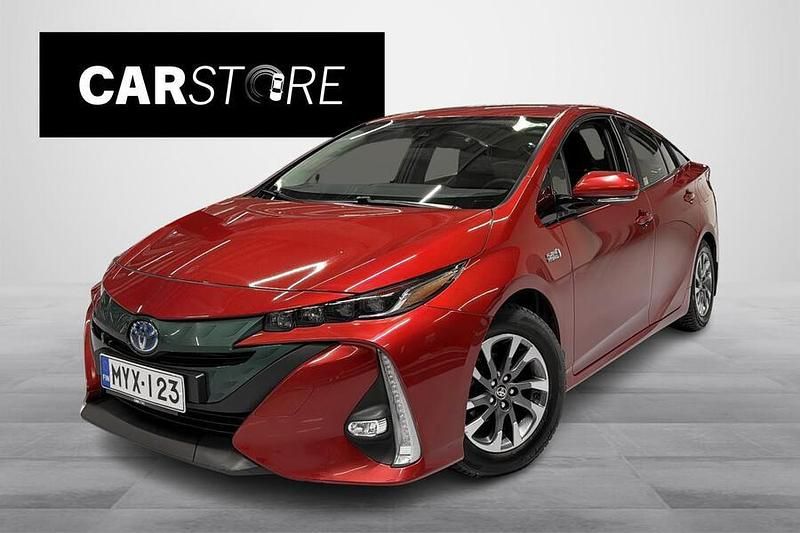 Käytetty 2017 Toyota Prius Active Viistoperä | 17 490 € (Perustarjous) - Kuva 1/2