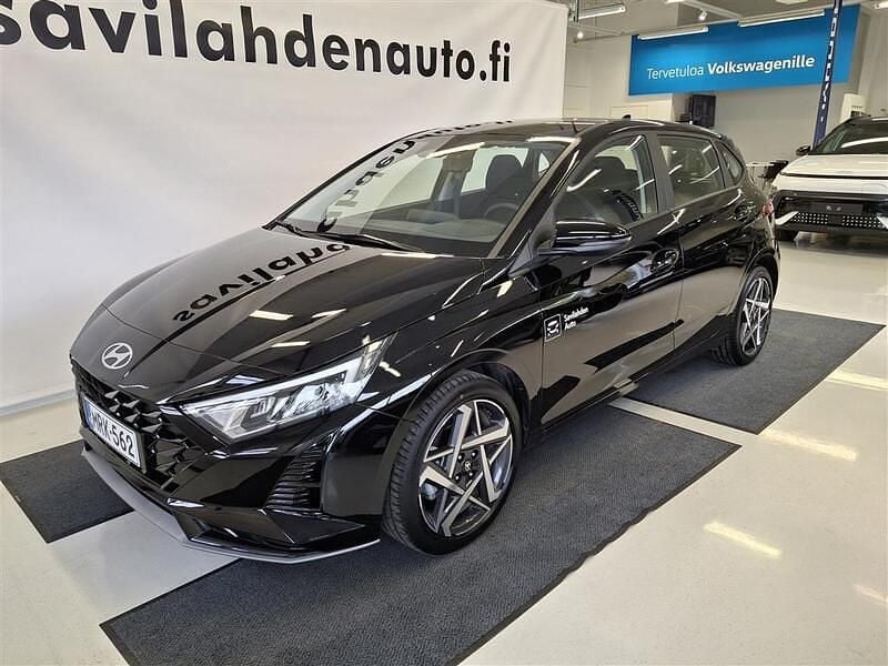 Musta Uusi 2025 Hyundai i20 Comfort Viistoperä | 27 900 € - Kuva 1/4