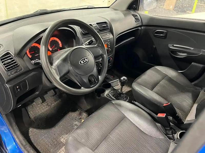 Käytetty Kia Picanto LX 61 HP (44 kW) 2011 Sininen Viistoperä