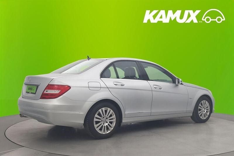 Käytetty Mercedes C250 Elegance 204 HP (150 kW) 2011 Hopea / harmaa Sedan