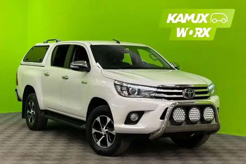 Sininen Käytetty 2015 Toyota HiLux Premium Nouto | 34 790 € (Hieman kallis) - Kuva 1/4
