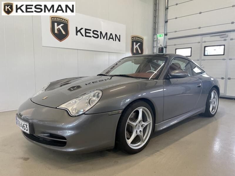 Käytetty 2003 Porsche 996 Coupe - kaksiovinen | 45 250 € - Kuva 1/4