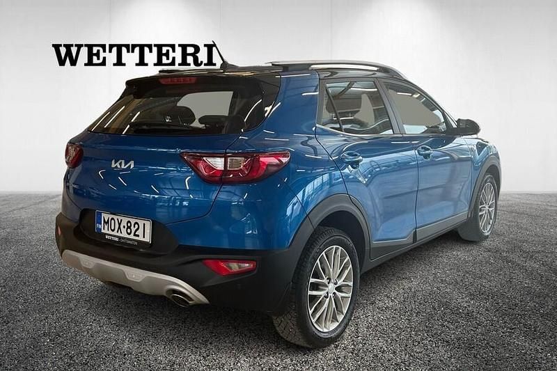 Käytetty Kia Stonic EX 99 HP (72 kW) 2023 Katumaasturi