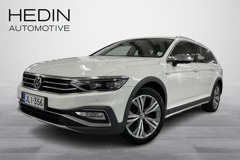 Valkoinen Käytetty 2020 VW Passat Alltrack Farmari | 31 500 € - Kuva 1/4