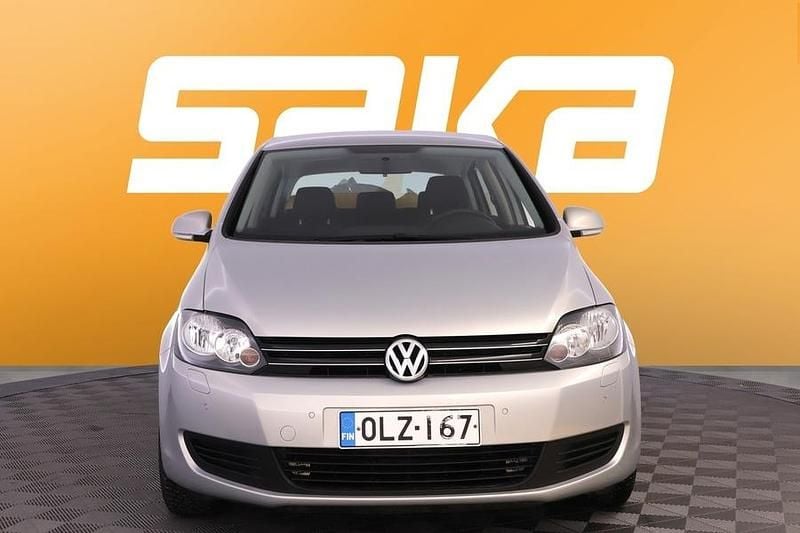 Käytetty VW Golf Plus Cross Comfortline 122 HP (89 kW) 2010 Tila-auto