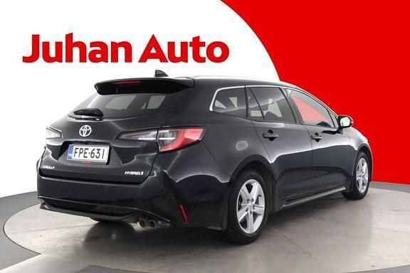 Käytetty Toyota Corolla Edition 184 HP (135 kW) 2022 Musta Farmari