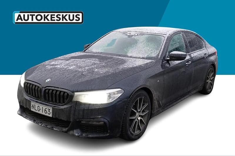 Musta Käytetty 2018 BMW 520 Comfort Edition Sedan | 17 890 € (Hieman kallis) - Kuva 1/2