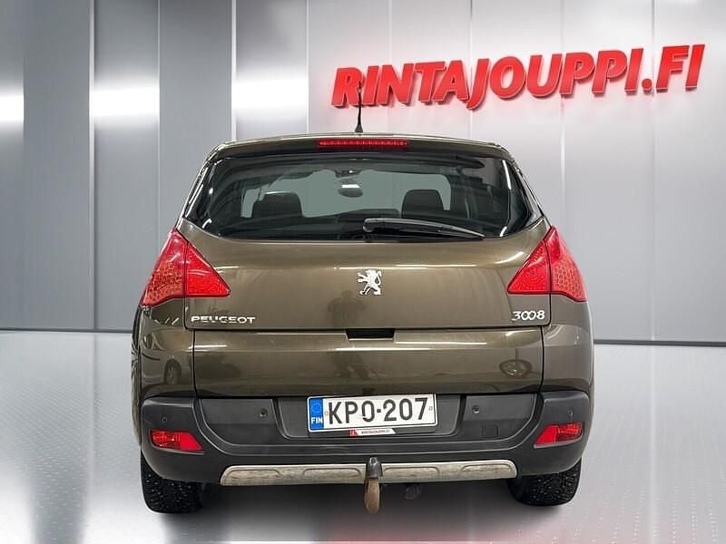 Käytetty Peugeot 3008 Sport 112 HP (82 kW) 2011 Ruskea Farmari