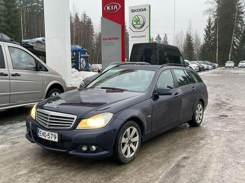 Sininen Käytetty 2011 Mercedes C180 Farmari | 6 800 € (Perustarjous) - Kuva 1/3