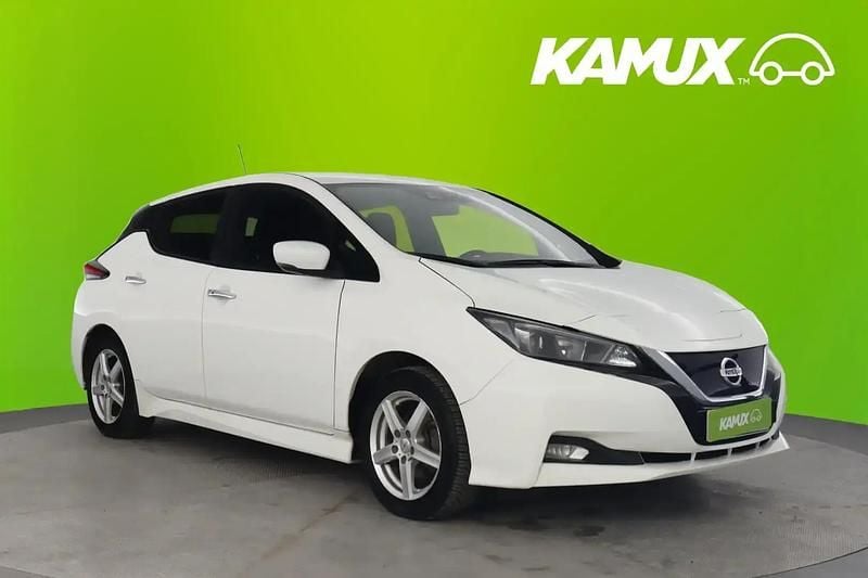 Käytetty Nissan Leaf Acenta 160 kW (218 HP) 2020 Valkoinen Viistoperä