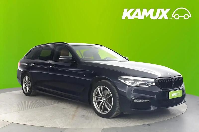 Musta Käytetty 2018 BMW 520 M Sport Farmari | 35 590 € - Kuva 1/4