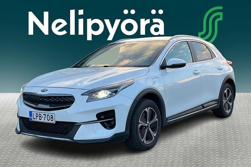 Valkoinen Käytetty 2020 Kia XCeed EX Katumaasturi | 16 850 € (Perustarjous) - Kuva 1/4