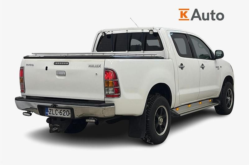 Käytetty Toyota HiLux 120 HP (88 kW) 2008 Valkoinen Nouto