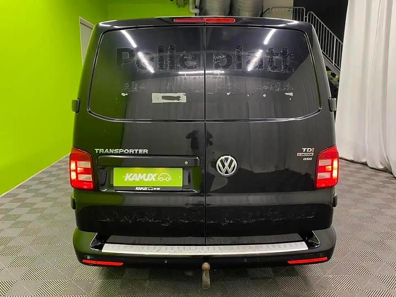 Käytetty VW T6 150 HP (110 kW) 2016 Musta Van