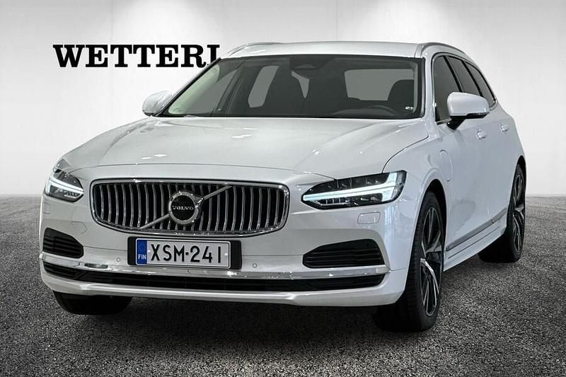 Valkoinen Käytetty 2024 Volvo V90 Performance Farmari | 54 500 € (Hieman kallis) - Kuva 1/3