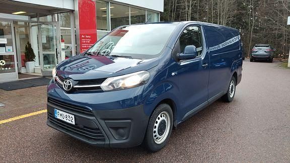 Käytetty Toyota Proace 121 HP (88 kW) 2017 Sininen Tila-auto