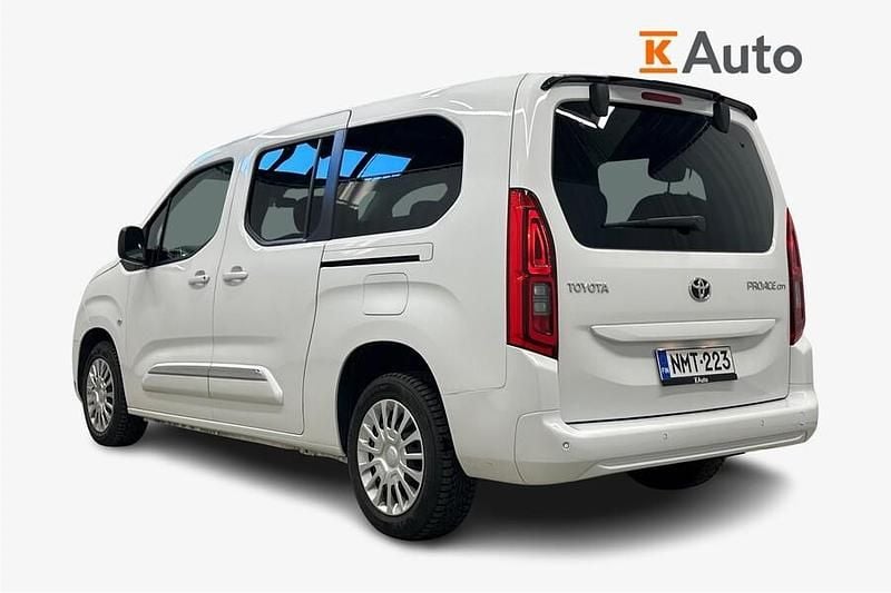 Käytetty Toyota Proace Verso Active 131 HP (96 kW) 2022 Tila-auto