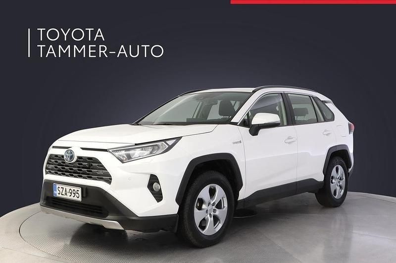 Valkoinen Käytetty 2021 Toyota RAV4 Hybrid Active Katumaasturi | 30 980 € (Perustarjous) - Kuva 1/3