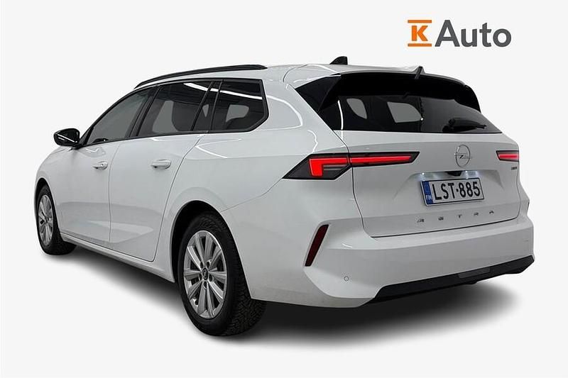 Käytetty Opel Astra Edition 136 HP (100 kW) 2024 Valkoinen Farmari