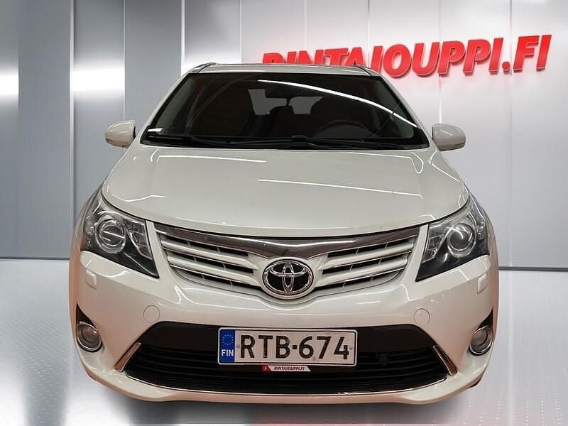 Käytetty Toyota Avensis Business Edition 124 HP (91 kW) 2014 Farmari