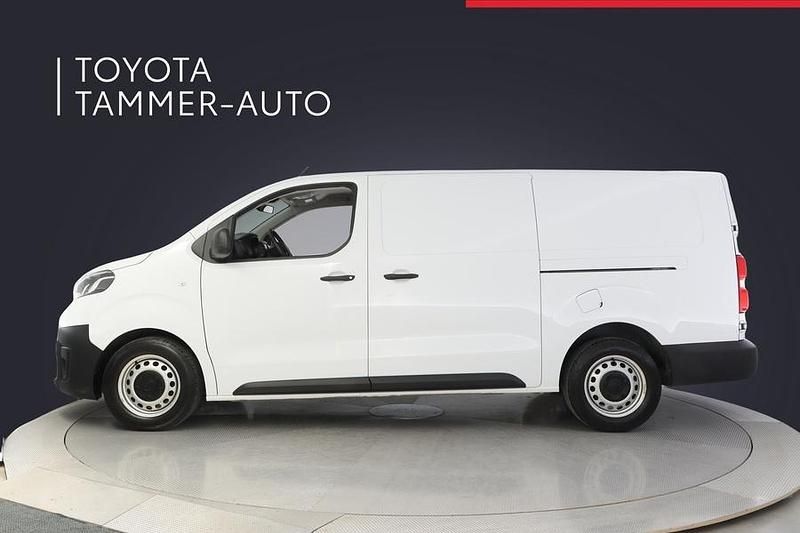 Käytetty Toyota Proace Edition 102 HP (75 kW) 2023 Valkoinen Tila-auto