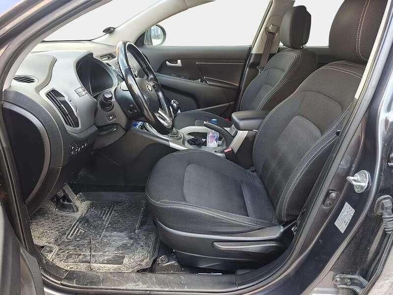 Käytetty Kia Sportage Active 135 HP (99 kW) 2015 Katumaasturi