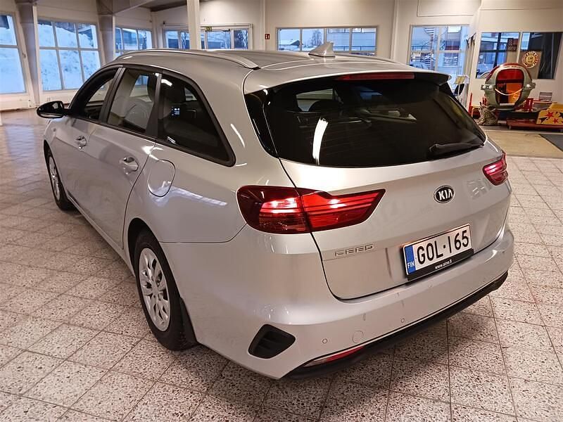 Käytetty Kia Ceed Sportswagon Active 101 HP (74 kW) 2020 Hopea Farmari