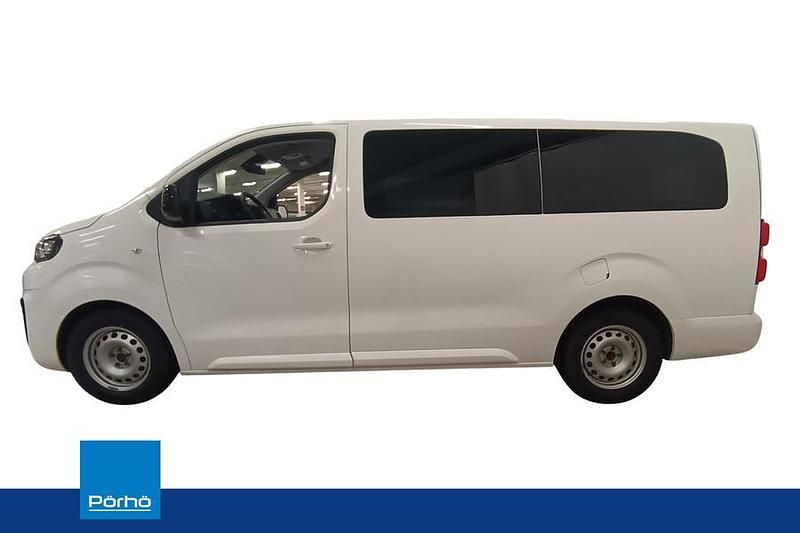 Käytetty Peugeot Traveller 144 HP (105 kW) 2022 Valkoinen Tila-auto
